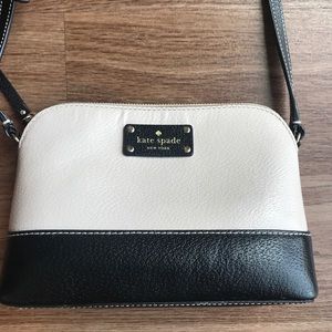Kate Spade crossbody purse